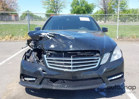 2013 Mercedes-Benz E 350 4Matic из США, поврежденный, VIN WDDHF8JB3DA766424